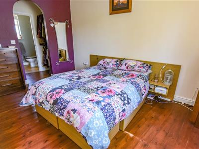 Picture 11